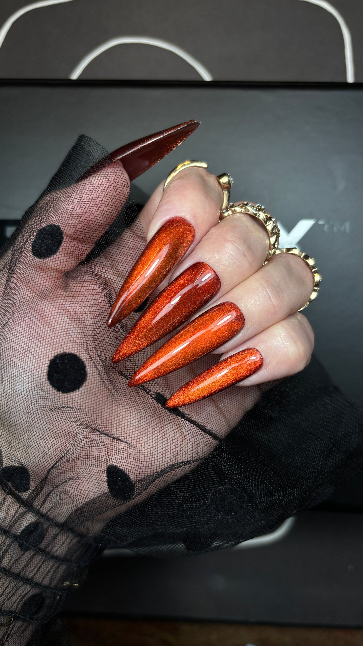 Red Velvet Cat Eye 04 15ml