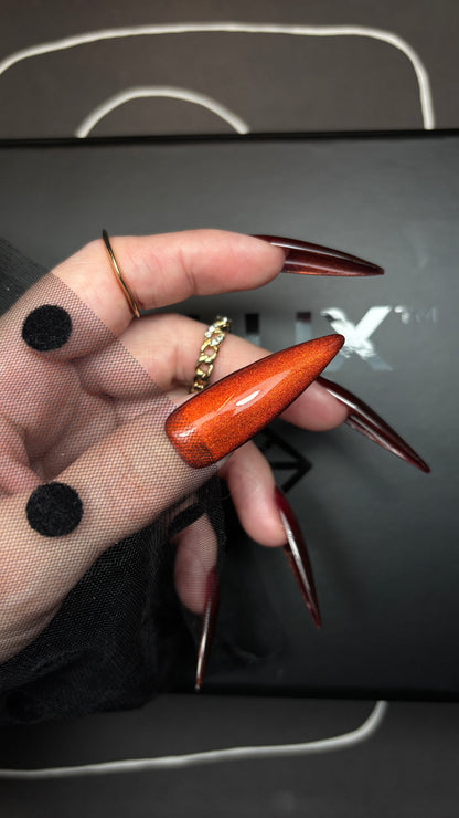 Red Velvet Cat Eye 04 15ml