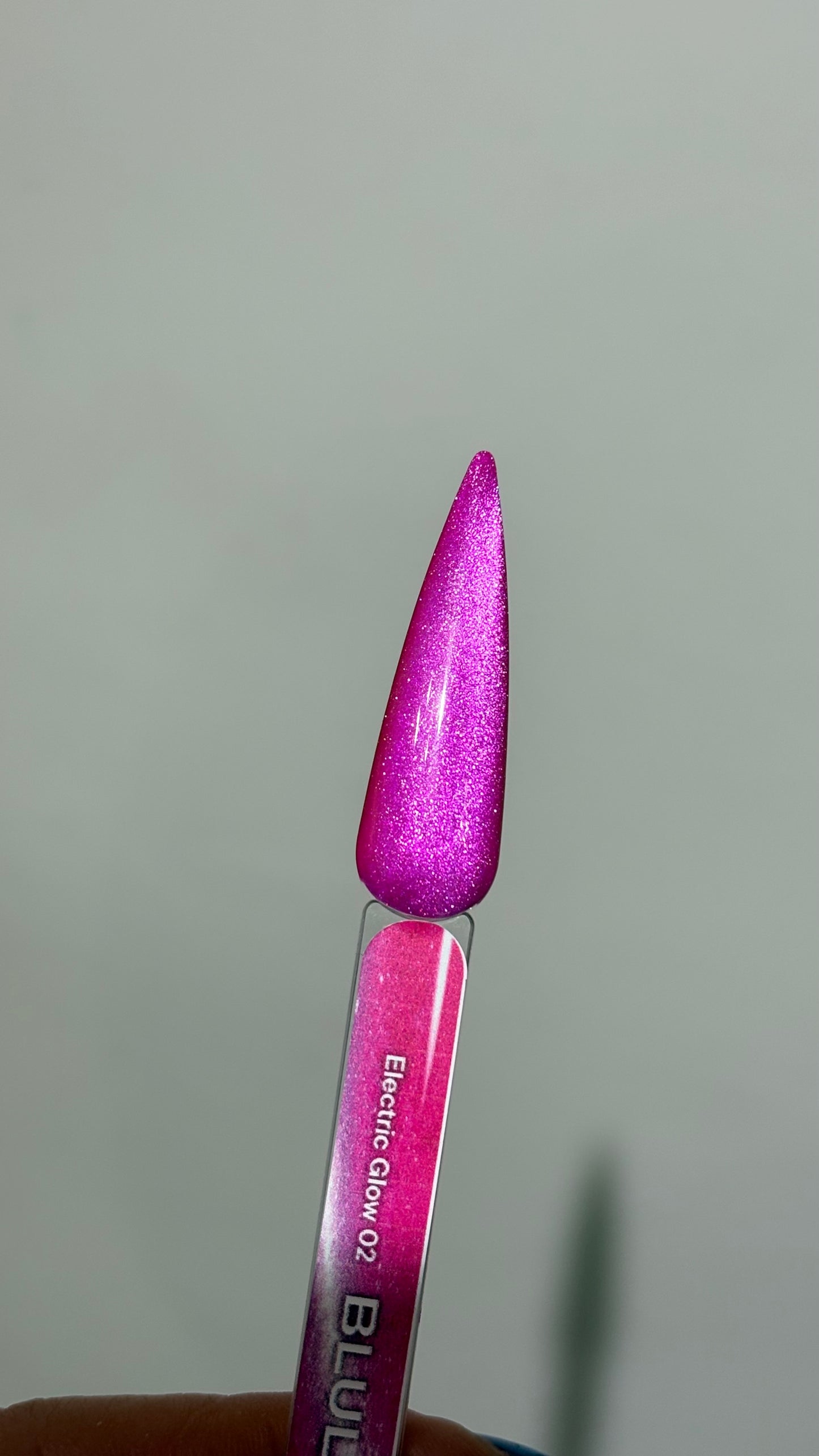 Electric Glow Cat Eye 02