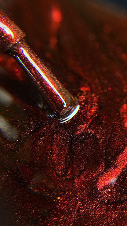 Red Velvet Cat-Eye Festive Collection