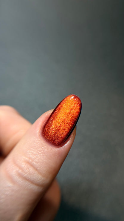 Red Velvet Cat Eye 04 15ml