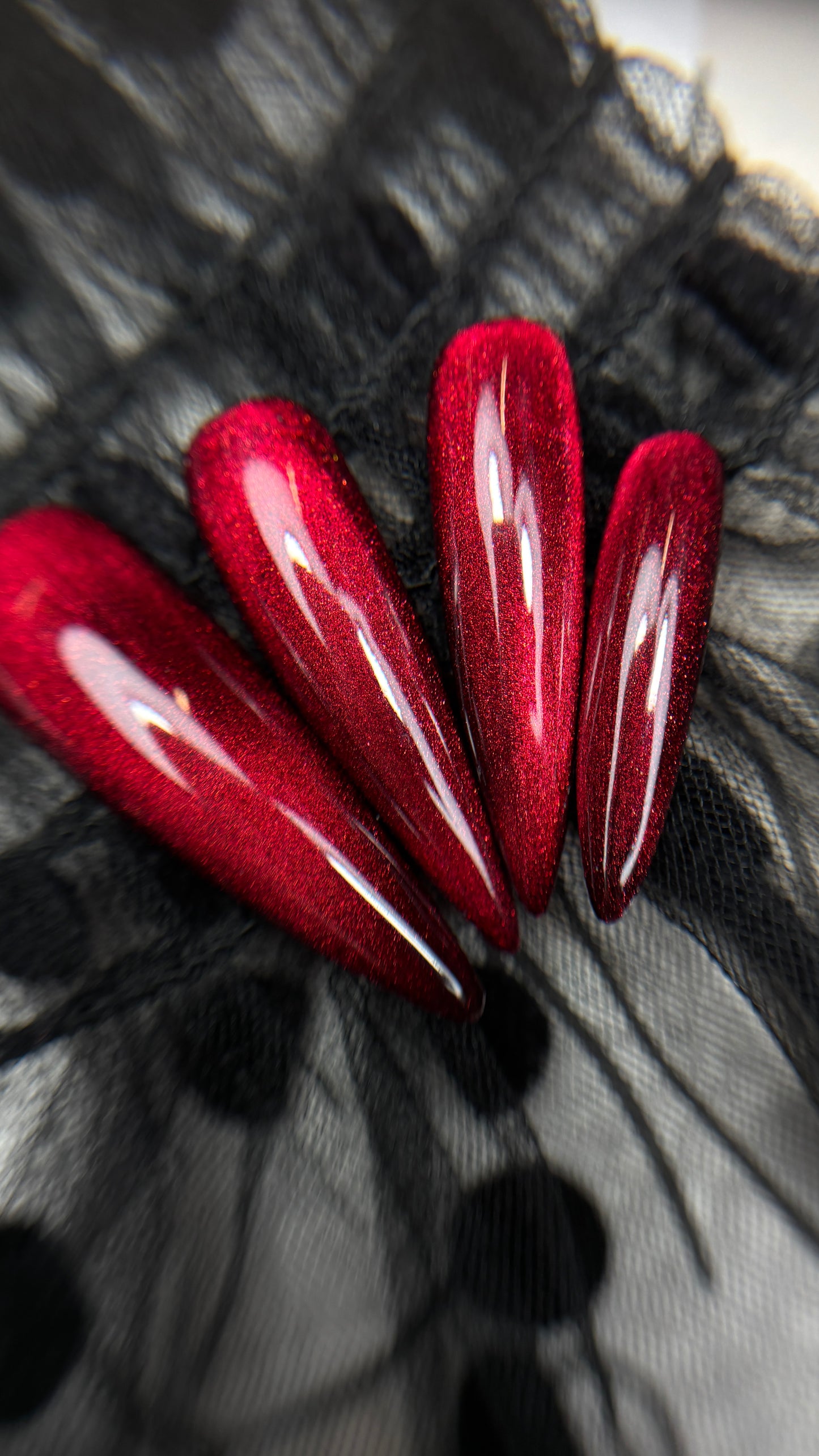 Red Velvet Cat Eye 01 15ml